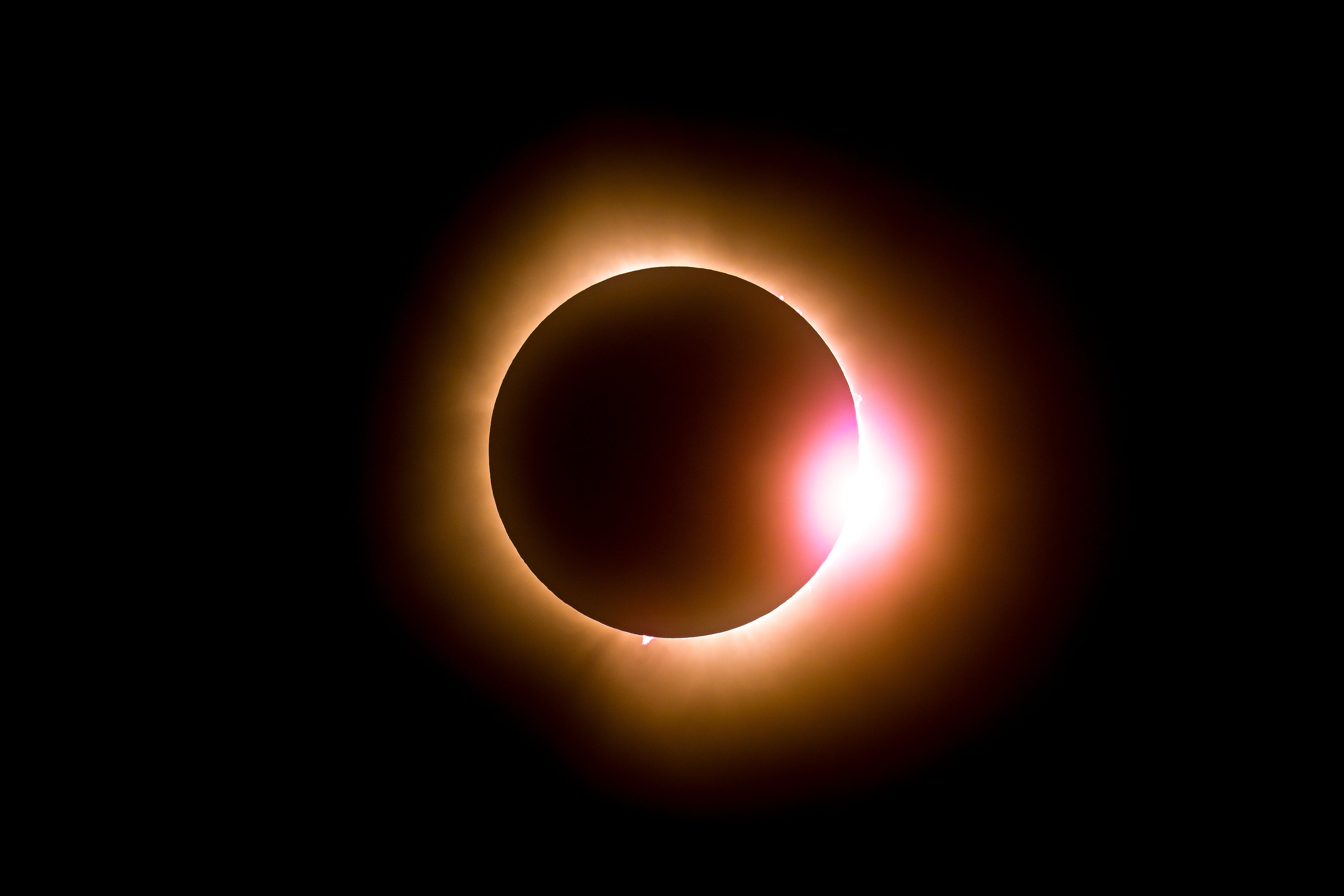Eclipse Specials