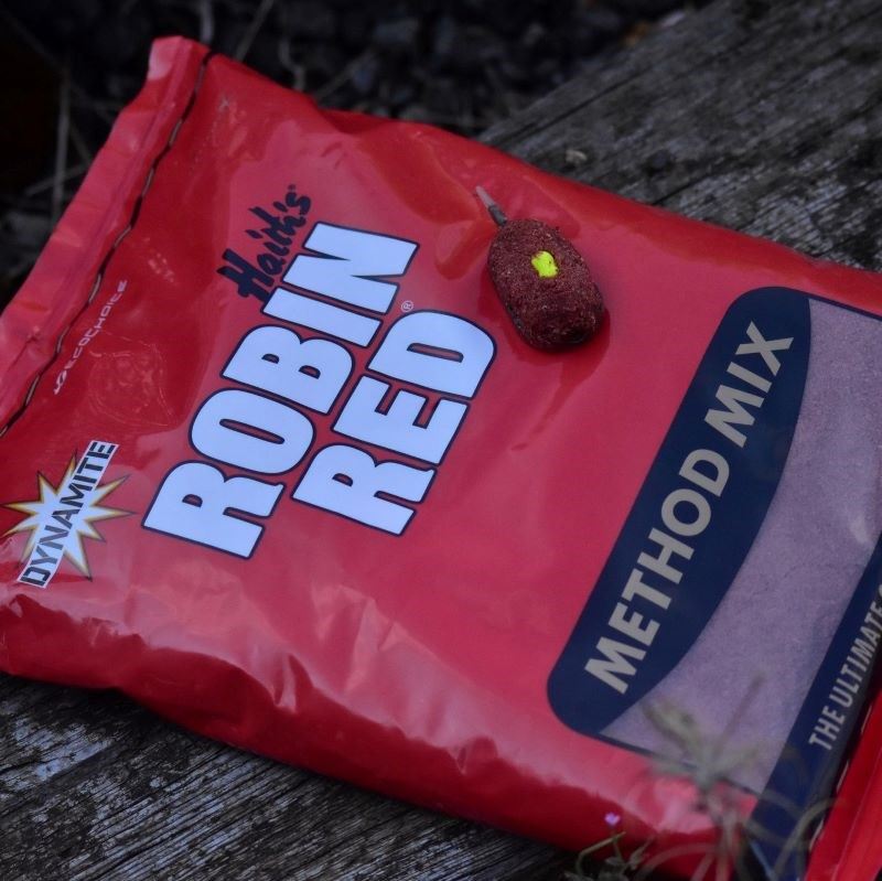 Load image into Gallery viewer, Dynamite Baits Robin Red Method Mix 1.8kg
