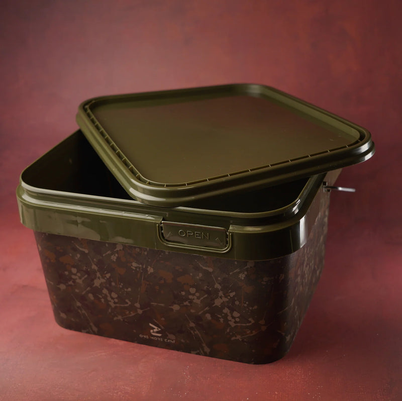 Load image into Gallery viewer, OMC PB Buckets
