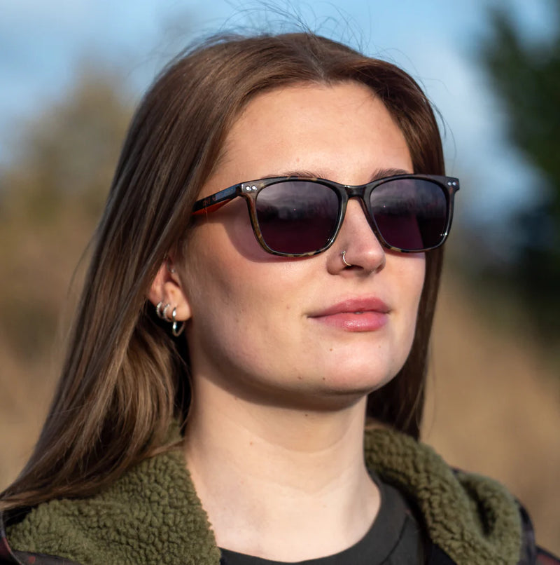 Load image into Gallery viewer, OMC Otton Polarised Sunglasses
