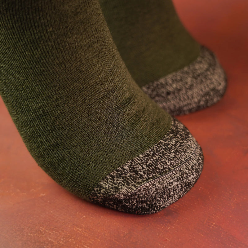 Load image into Gallery viewer, OMC Primrose Heel Merino Wool Socks
