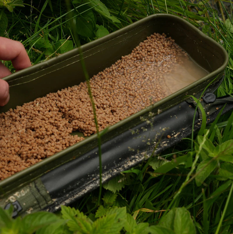 Load image into Gallery viewer, OMC FC iScream 2mm Sticky Pellet
