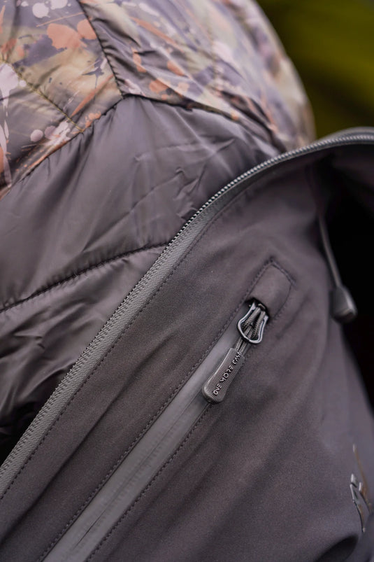 OMC Splash Camo Knight Puffer Jacket