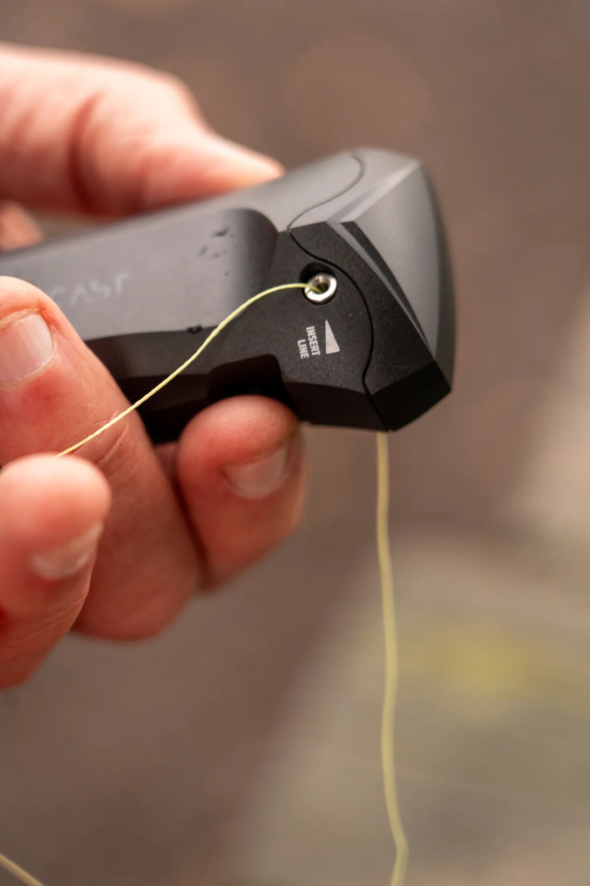 OMC Str!p Off - Fishing Line Stripper-2