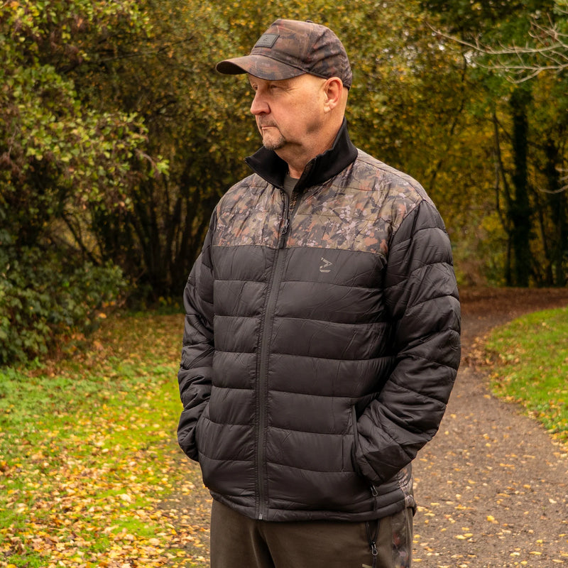 Load image into Gallery viewer, OMC Splash Camo Knight Puffer Jacket
