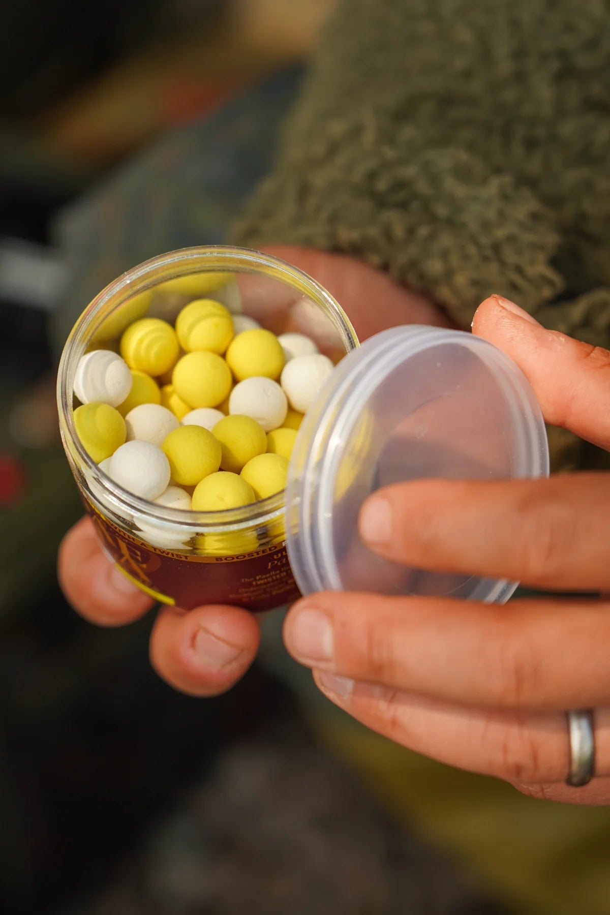 OMC Paella Boosted Fluoro Pop Ups-9