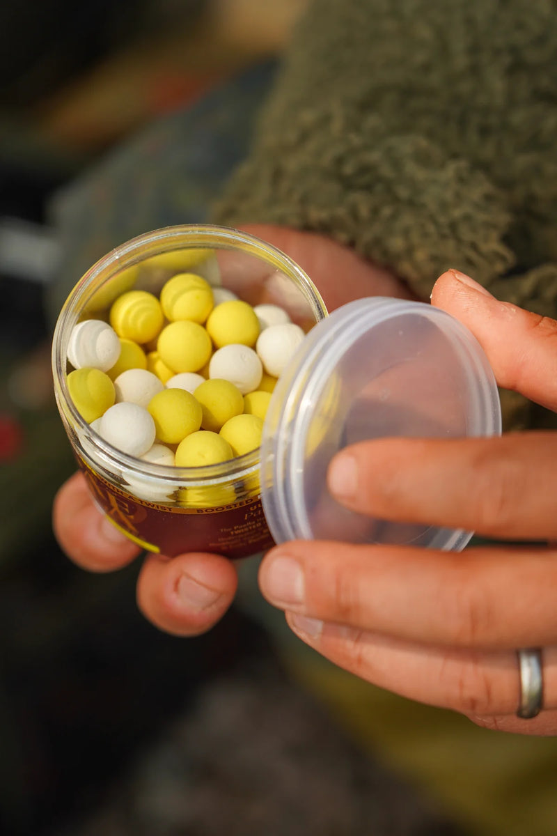OMC Paella Boosted Fluoro Pop Ups-9