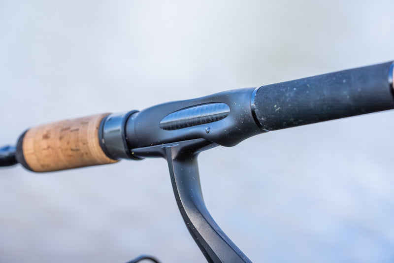 Load image into Gallery viewer, Tackle Guru - Aventus R 10'0" 2pc Feeder 1-60g
