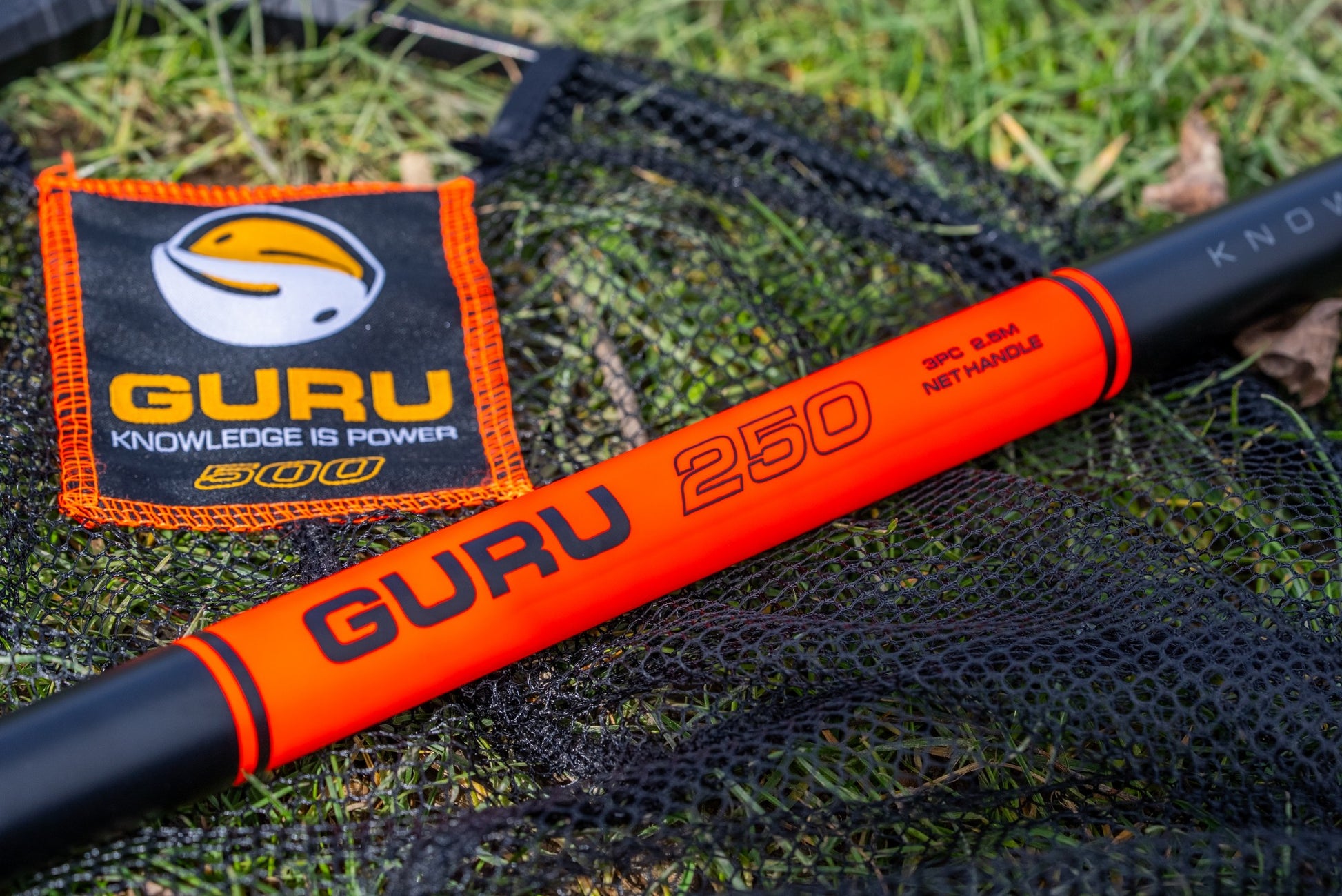 Tackle Guru - Guru 2.5m Net Handle 50cm Net Combo-10