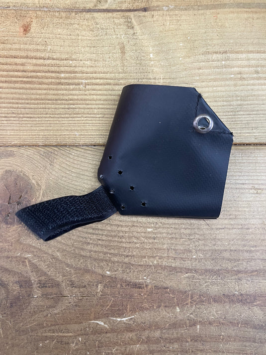 Atomic Black-Kat Spare Boilie Pouch and Elastic