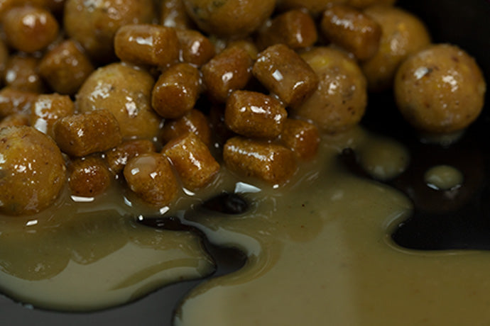 Load image into Gallery viewer, Cloudy Manilla Liquid 1ltr
