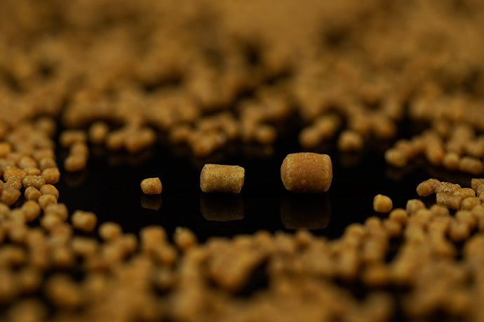 Load image into Gallery viewer, Manilla Pellets
