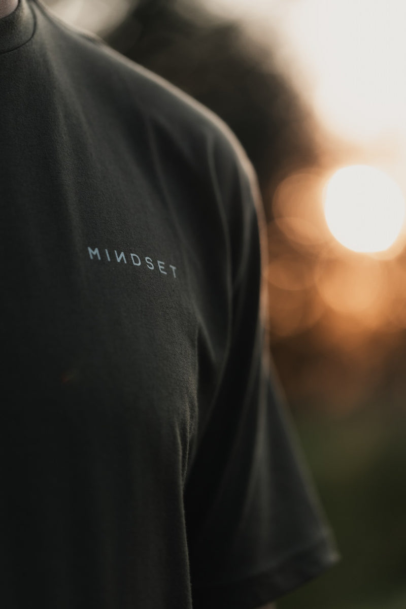 Load image into Gallery viewer, Korda - Mindset Minimal Tee | Dark Olive
