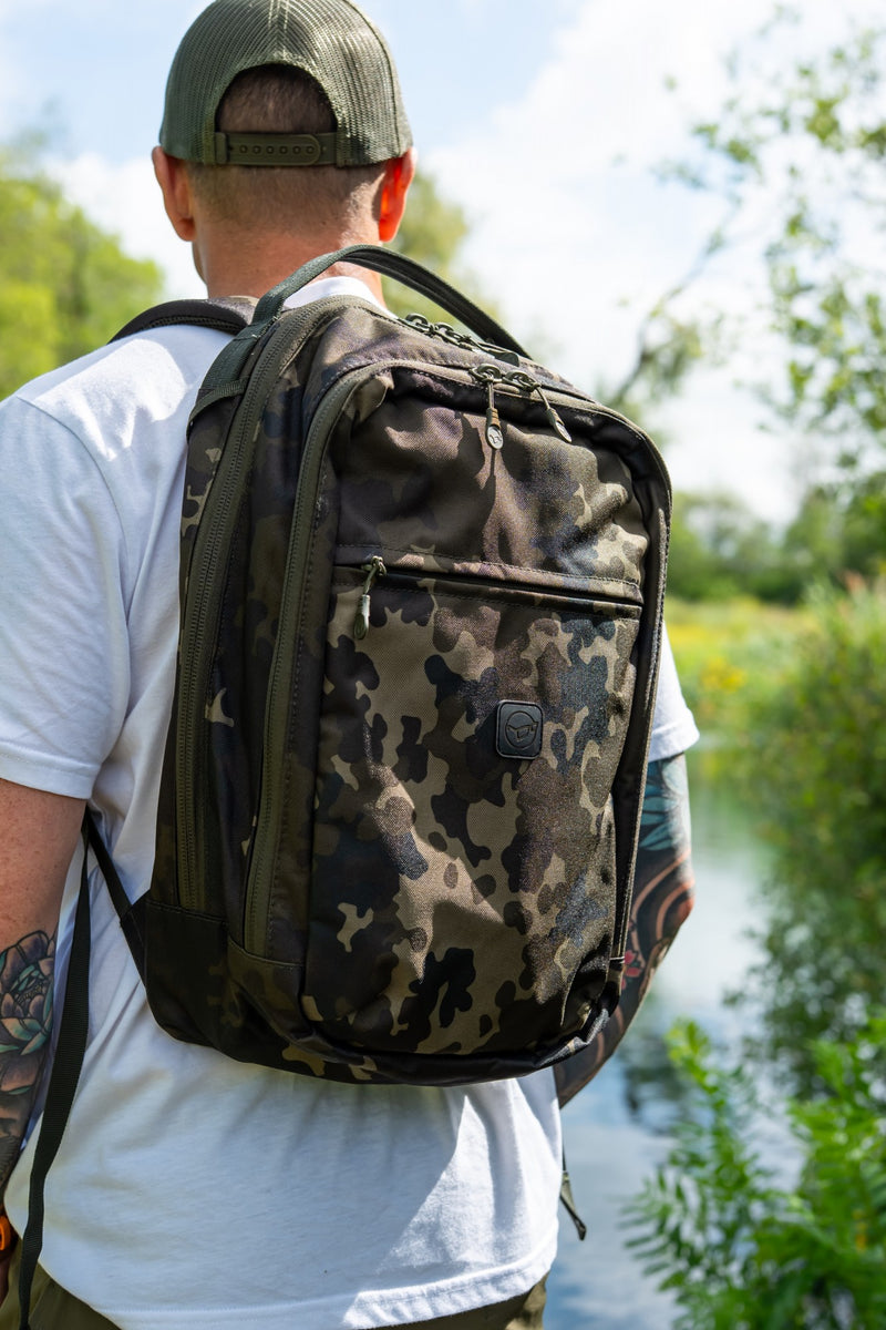 Korda - Commuter Rucksack | Dark Kamo-5