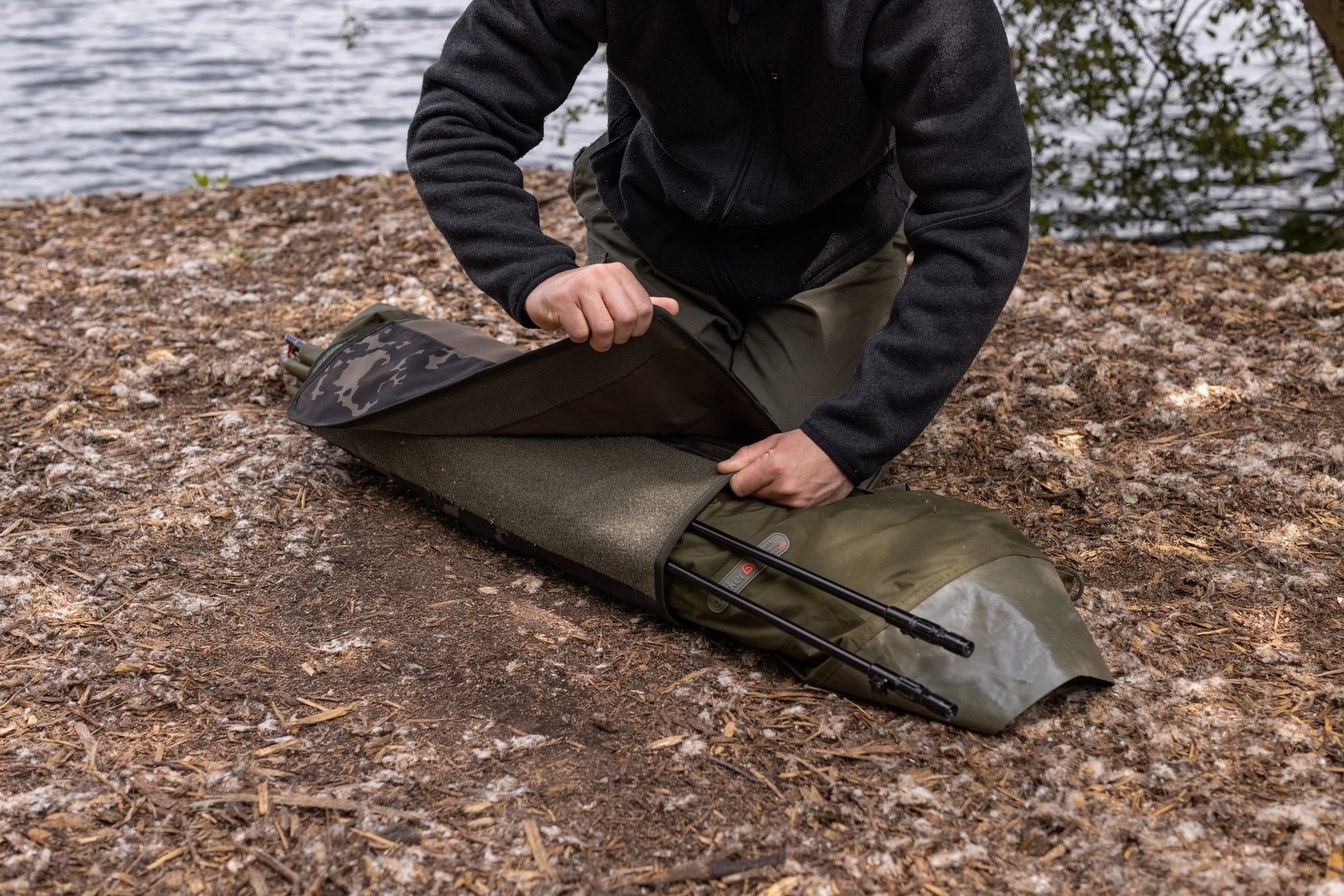 Korda - Compac Bivvy Wrap Dark Kamo-6