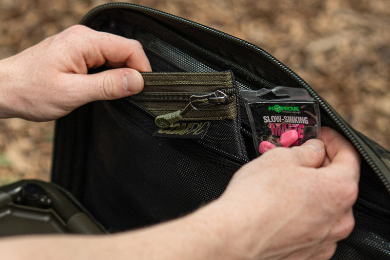 Korda - Compac Framed Carryall Dark Kamo-9