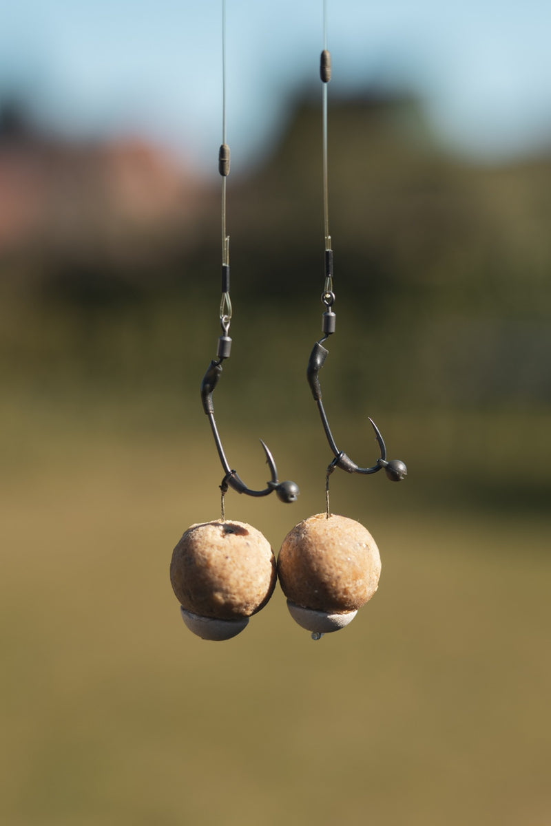 Load image into Gallery viewer, Korda - Shot on the Hook
