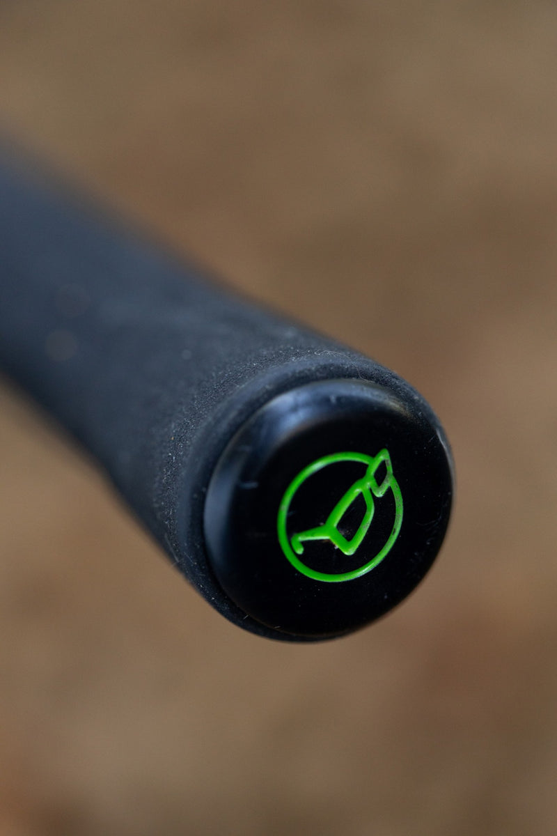 Load image into Gallery viewer, Korda - Kaizen Green 12ft 2.75lb Floater Rod
