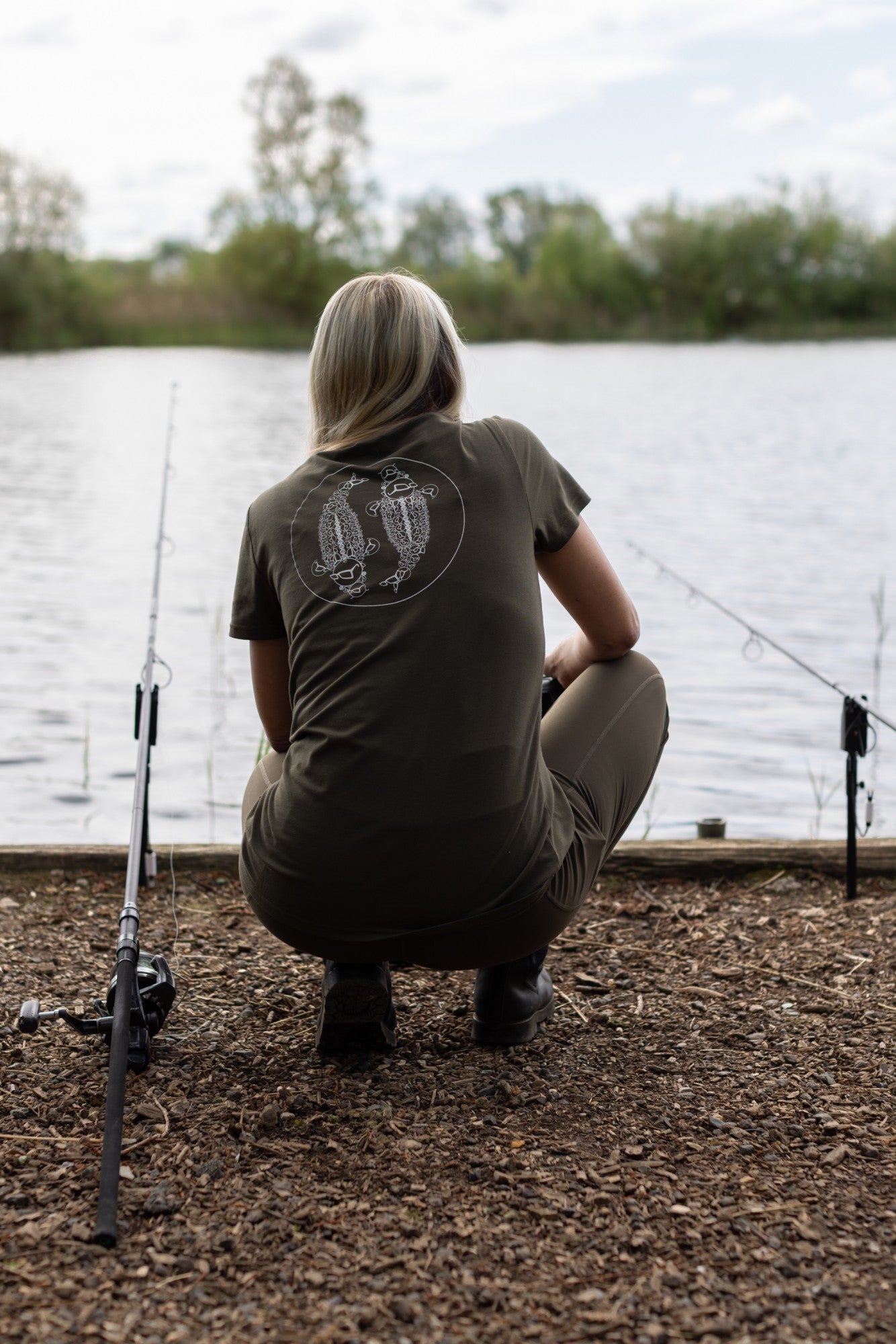 Korda - Womens Mandala Tee | Dark Olive-1