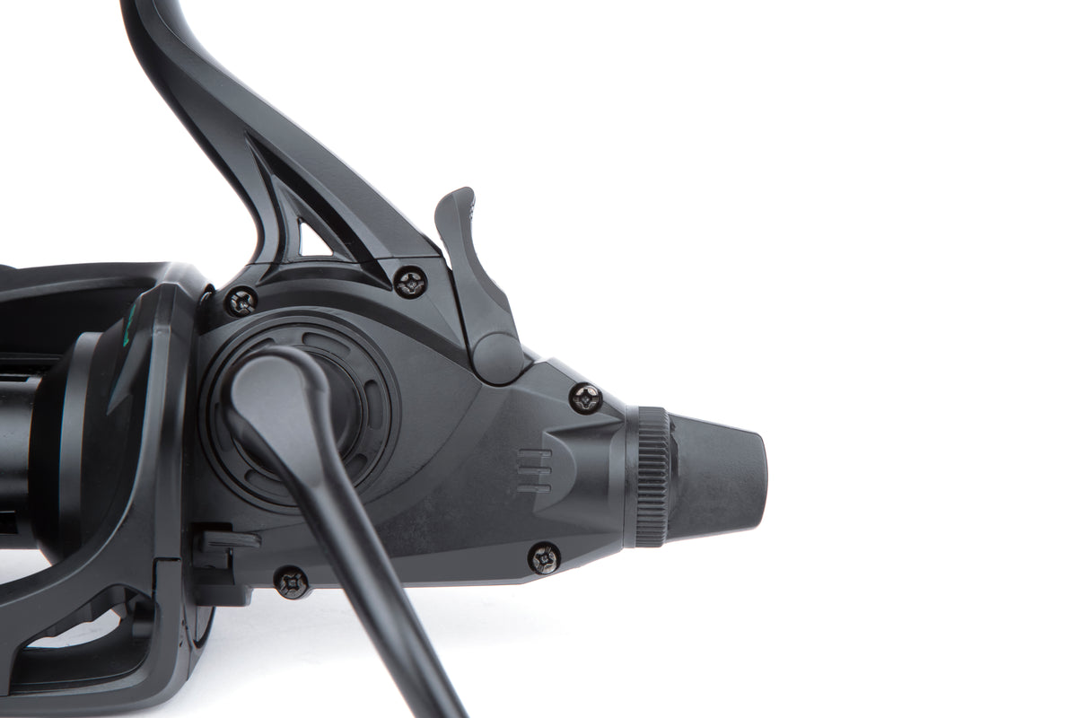 Sonik Hero X FRS Carp Reels-11