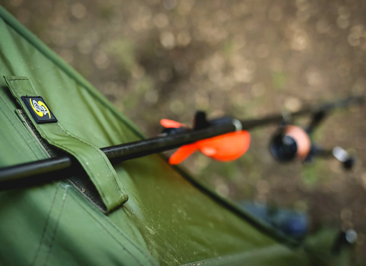 Carp Spirit BLAX Razorback Brolly-2