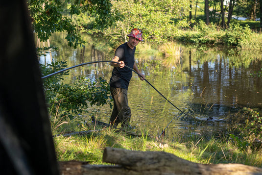 Spot On Bushwhacker Baiting Pole System 15m