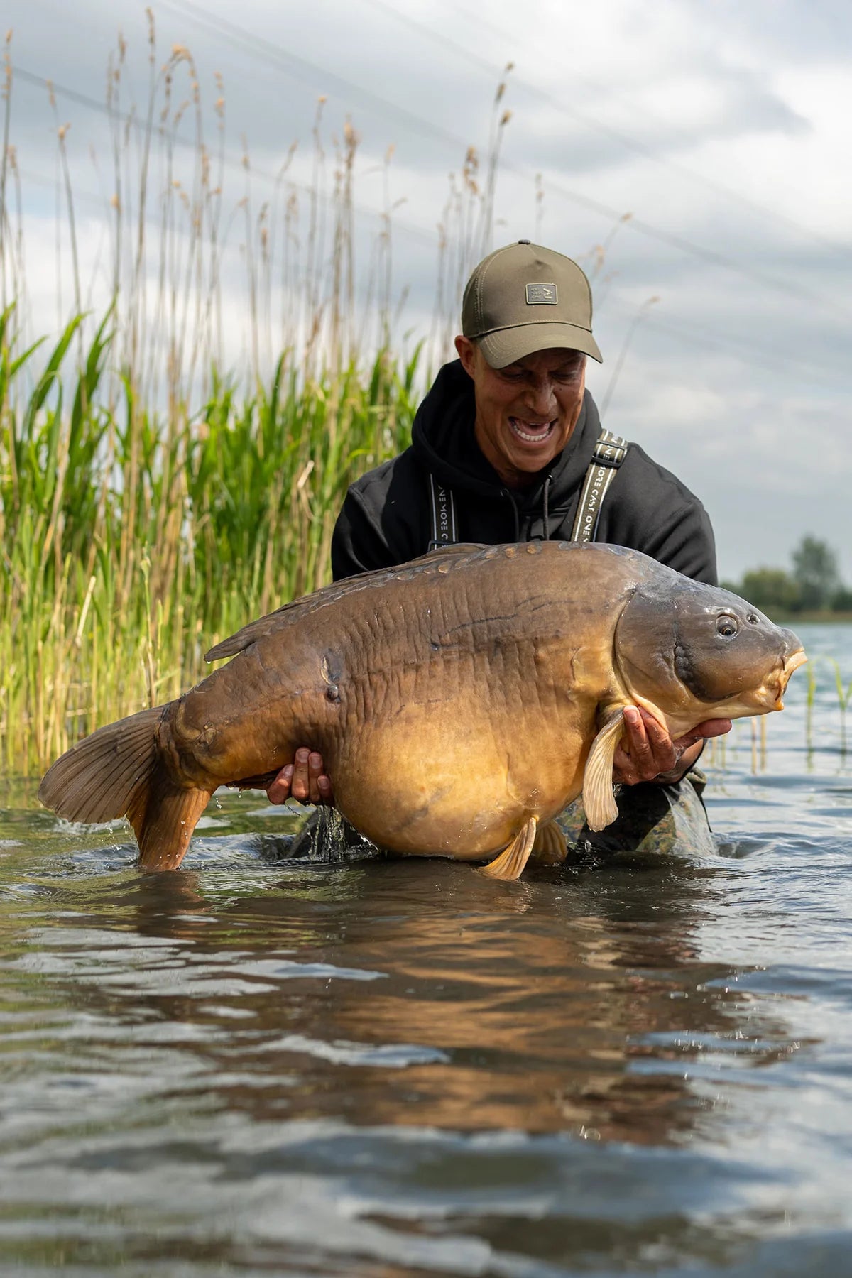 OMC I-Scream Boosted Fluoro Pop Ups-10