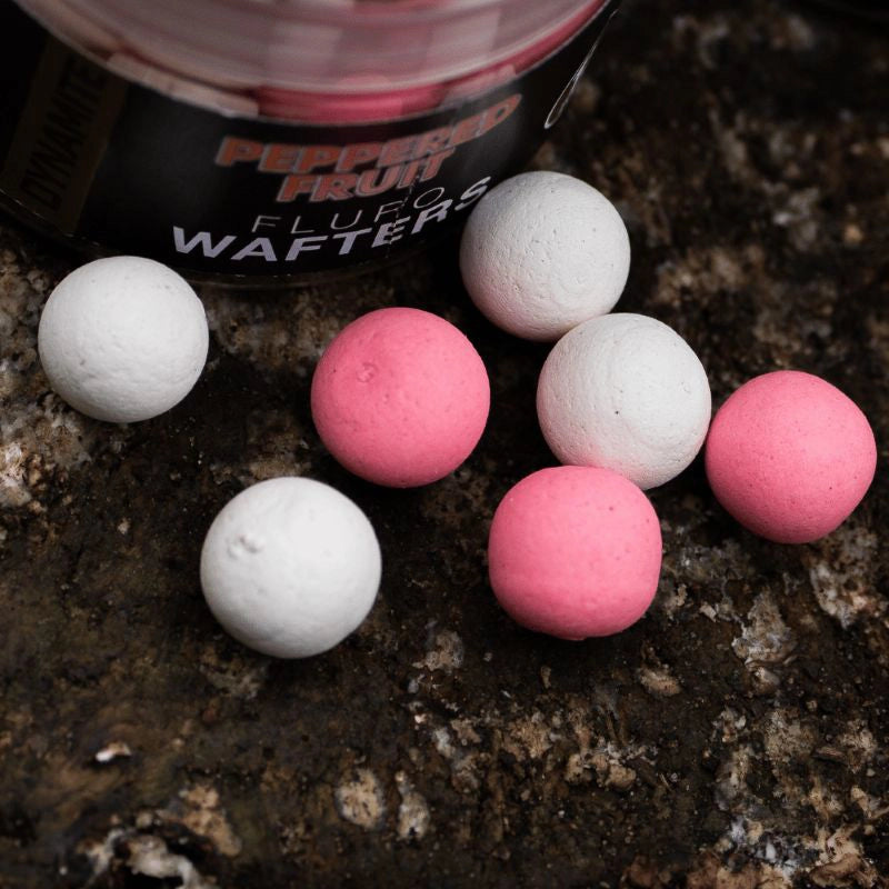 Dynamite Baits Peppered Fruit Fluro Wafters 15mm-2