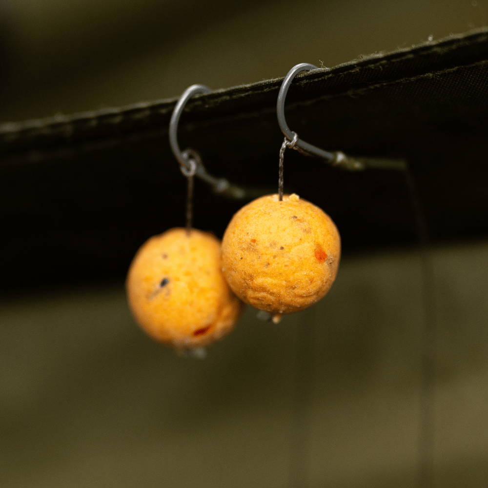 Dynamite Baits Peppered Fruit Boilies-2