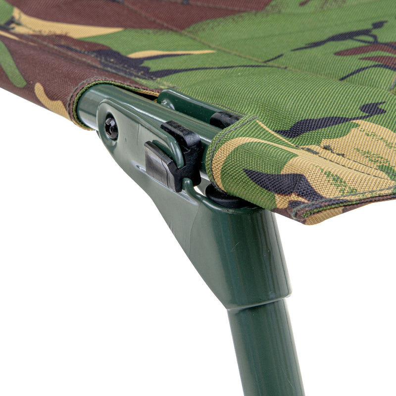 Load image into Gallery viewer, Wychwood Riot Tactical Compact Chair
