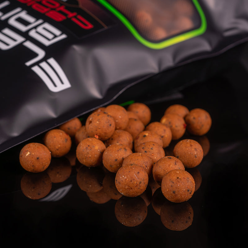 Load image into Gallery viewer, Elevate Baits Spicy Chorizo Boilies
