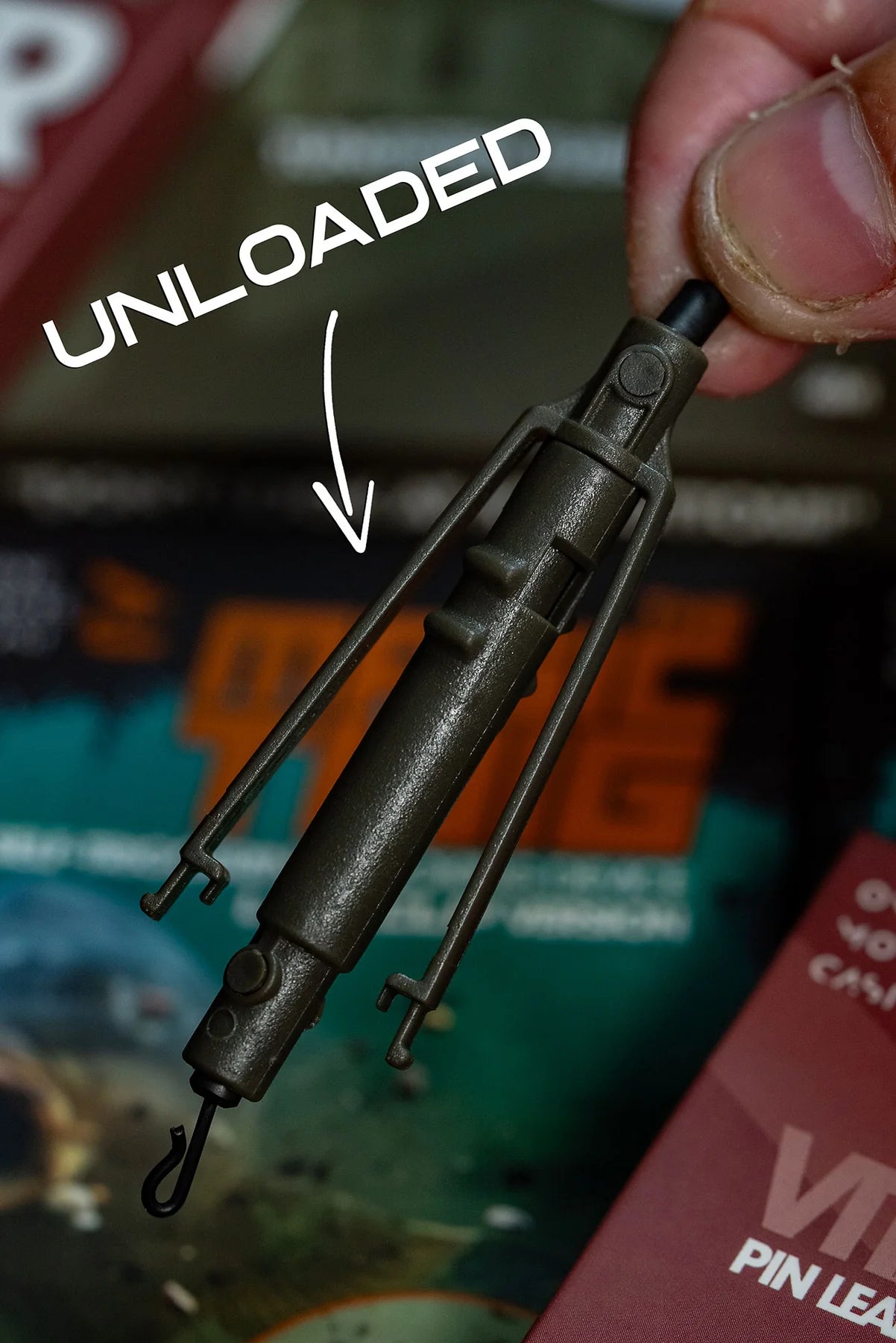 OMC The Magic Twig - Lead Clip Version-14