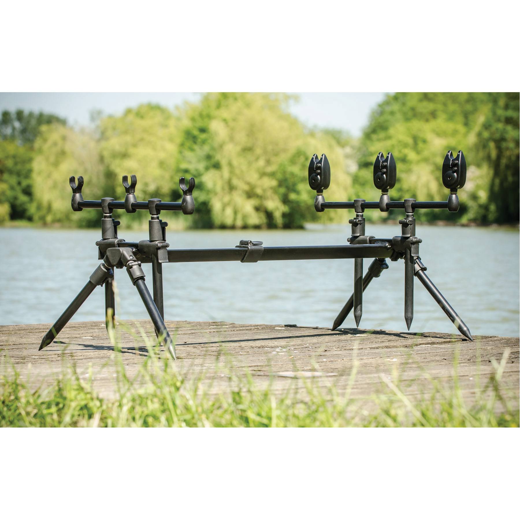 Leeda Rogue 3 in 1 Rod Pod + Carrycase-1